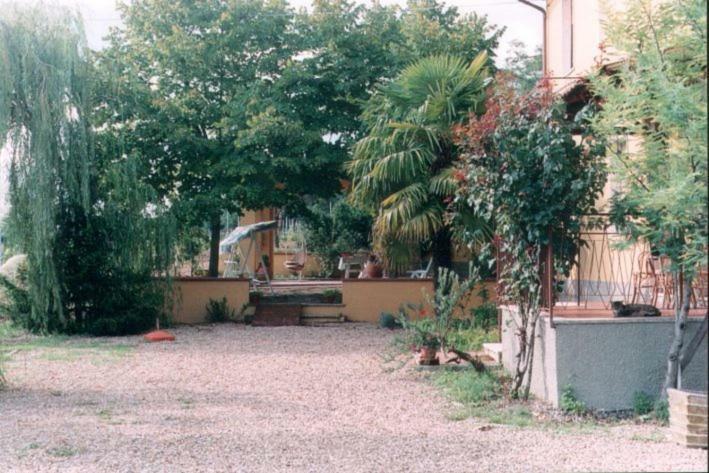 Agriturismo Campo Del Monte Campogialli Exteriér fotografie